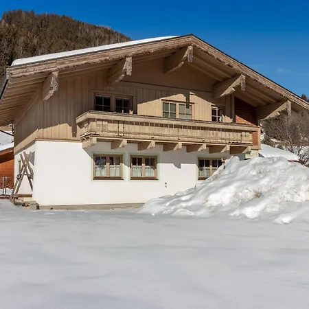 Apartment In Bramberg Near Slopes, Cleaning Included